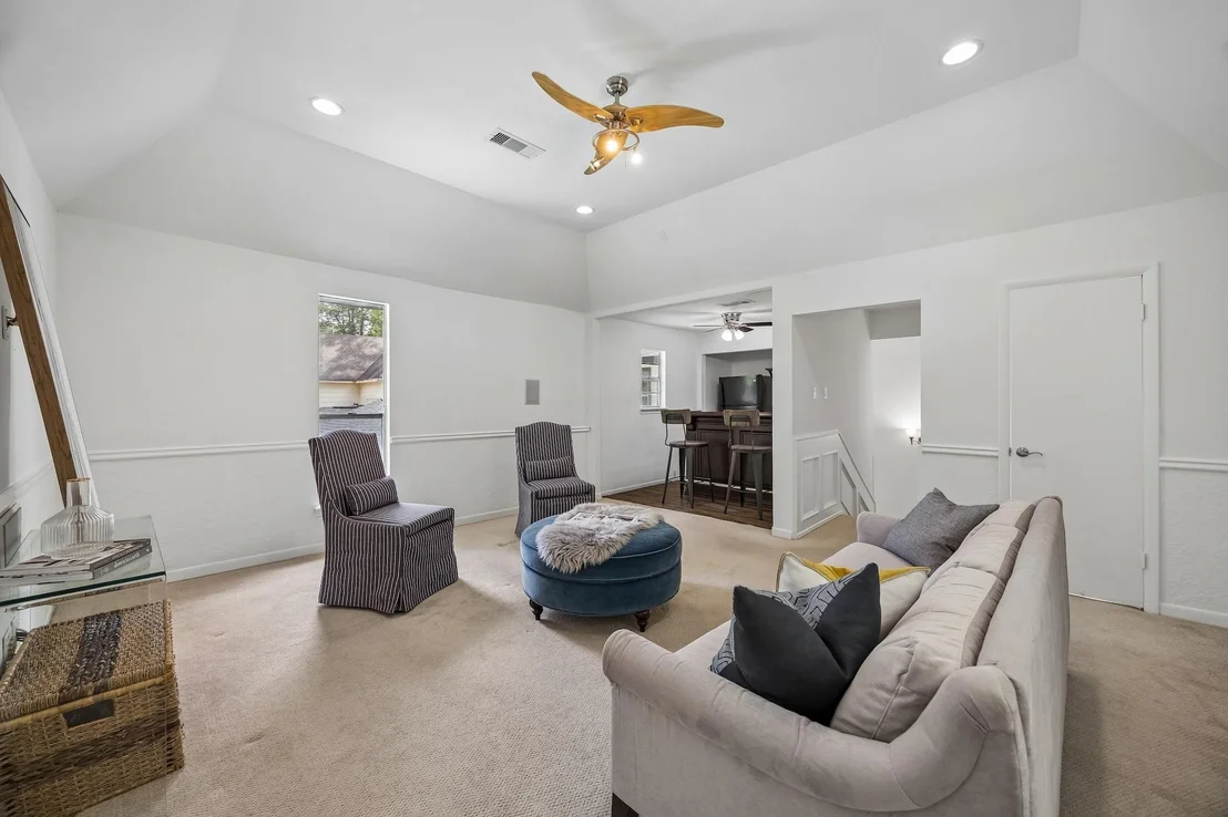 Photo of 9718 Oxted Lane