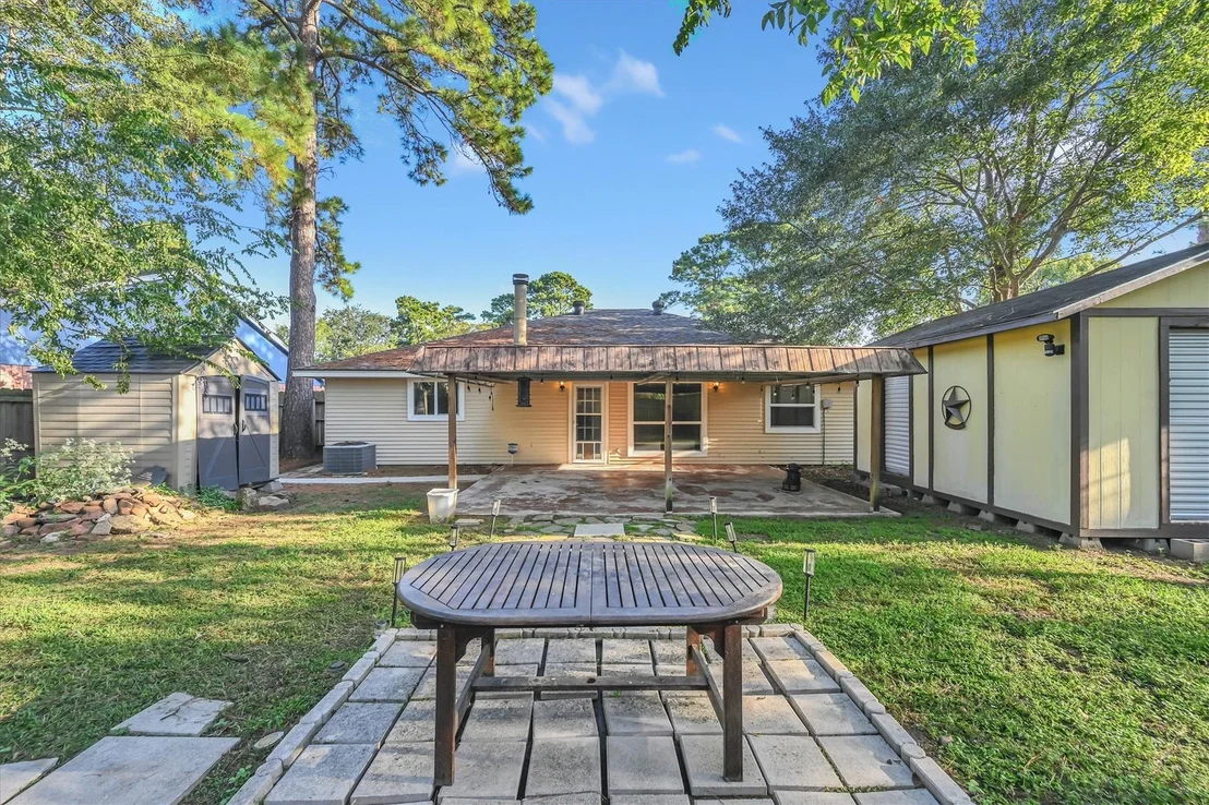 Photo of 4415 Pineville Lane