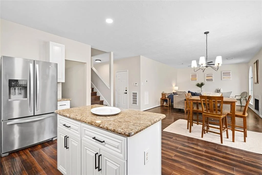 Photo of 20235 Black Canyon Drive