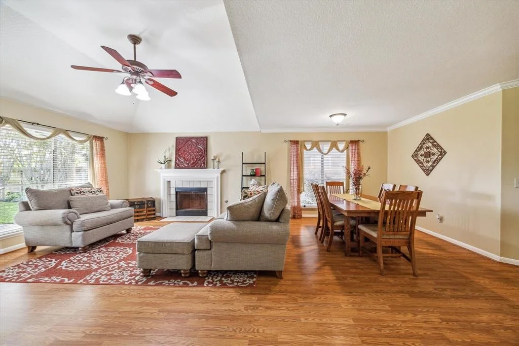 Photo of 1417 Lamplight Trail Drive