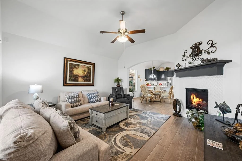 Photo of 1715 Warm Breeze Drive