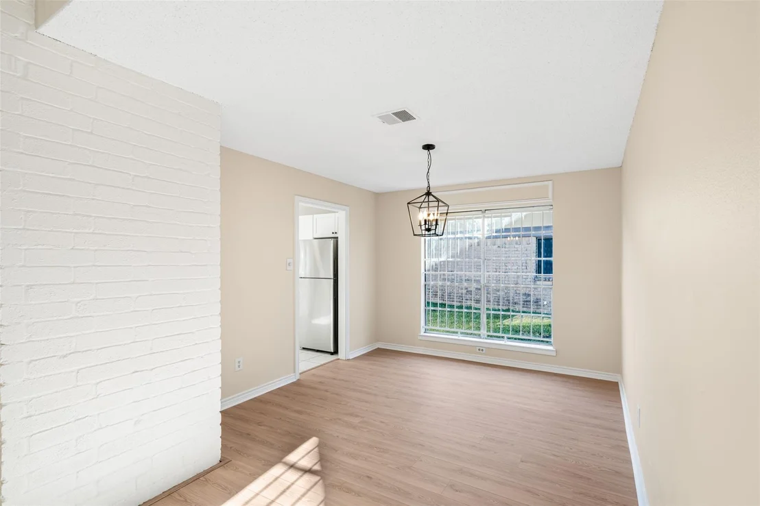 Photo of 5403 Greenhill Forest Drive