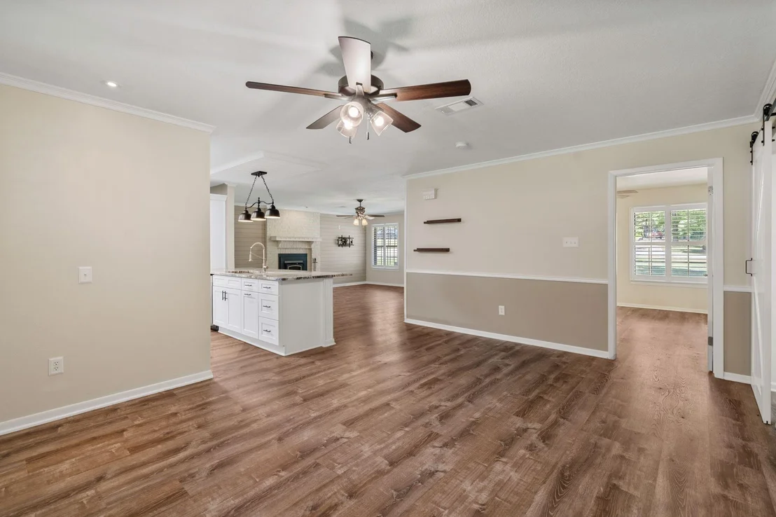 Photo of 129 Pine Valley Drive