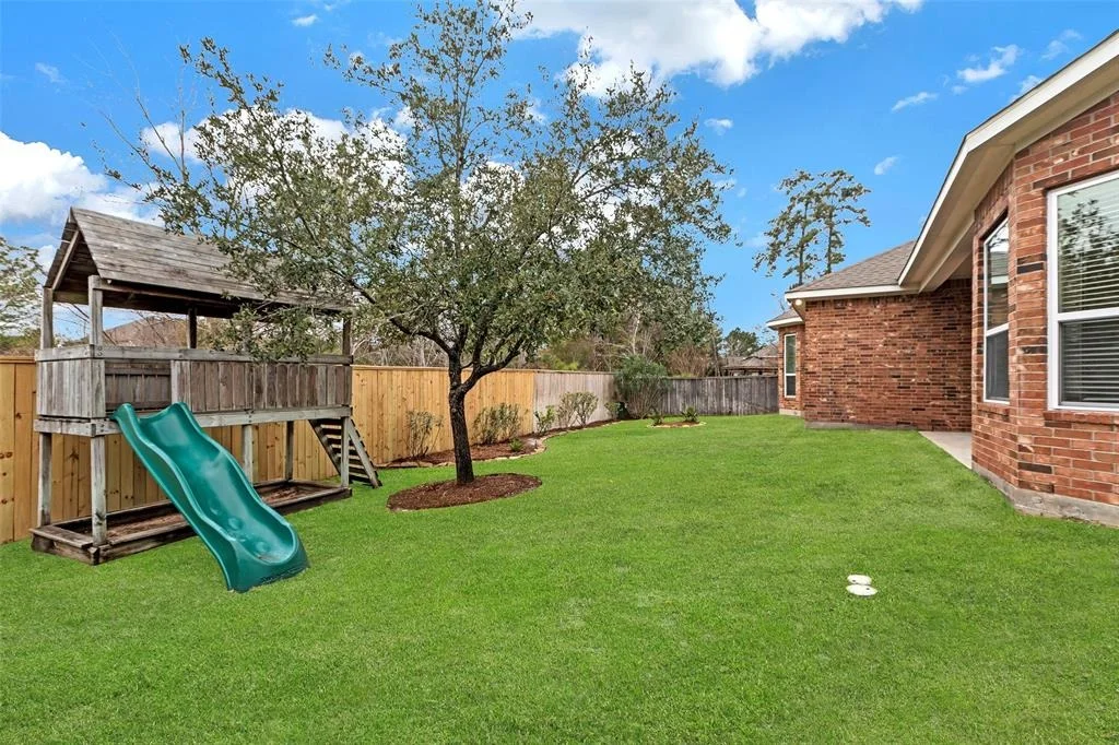Photo of 55 E Hullwood Circle