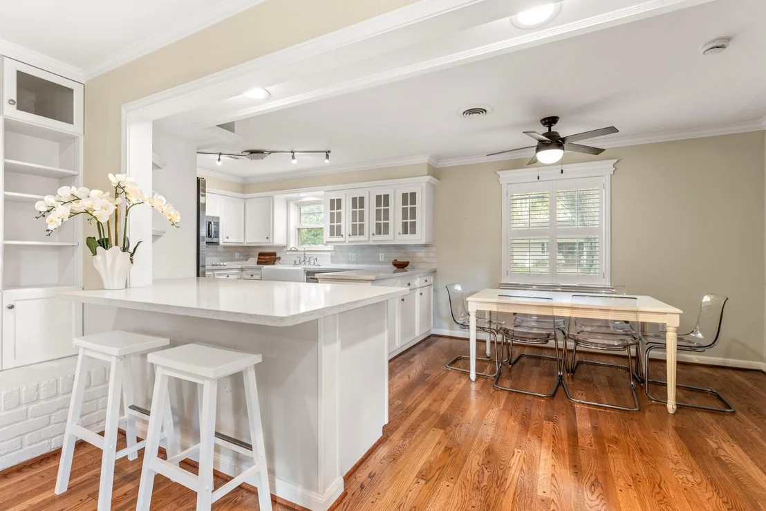 Photo of 10203 Green Tree Road