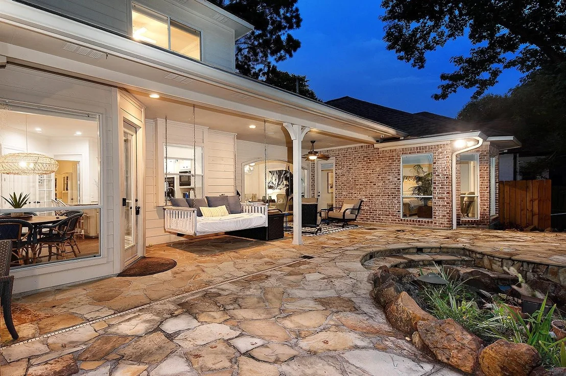 Photo of 6 Orchard Pines Place