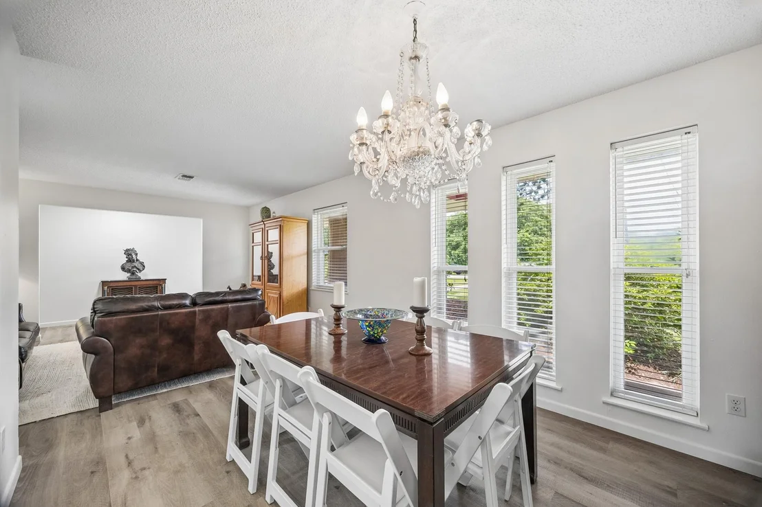 Photo of 413 Mebane Lane