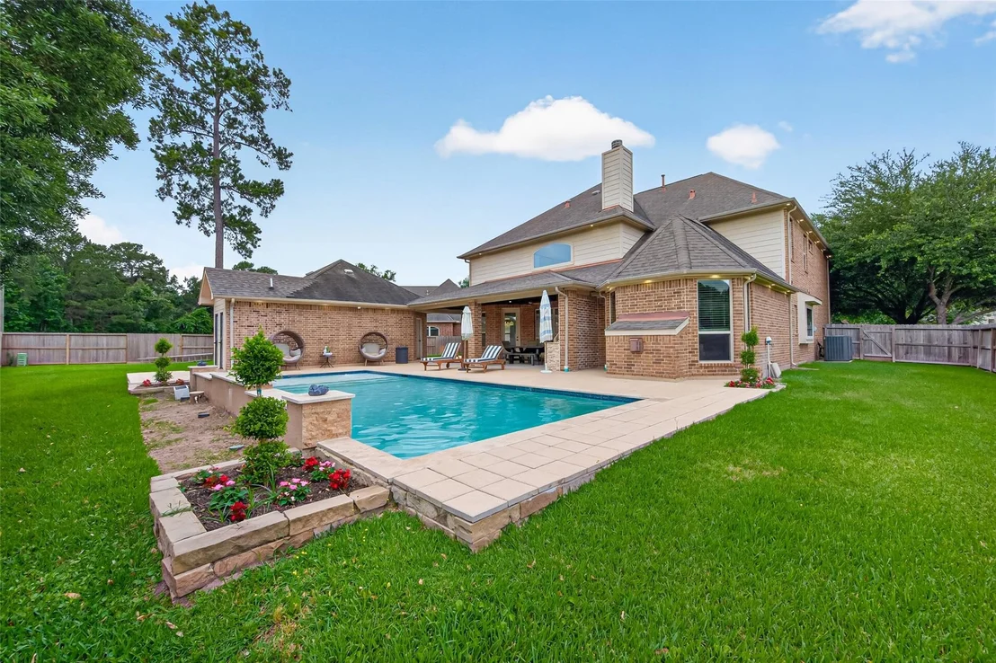 Photo of 13510 Cascade Caverns Court