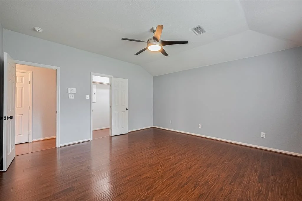 Photo of 31 Shimmer Pond Place