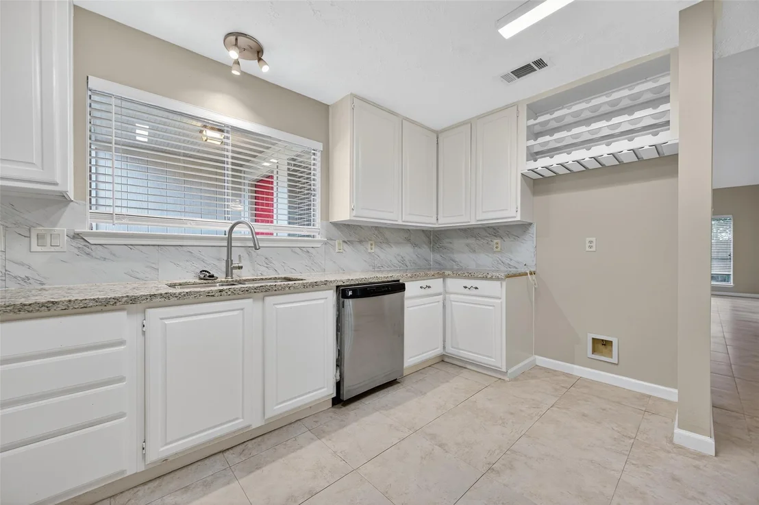 Photo of 11202 Crooked Pine Drive