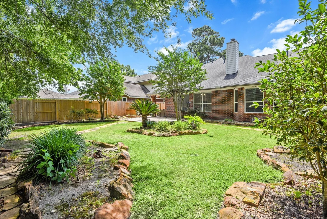 Photo of 5111 Maple Hill Trail