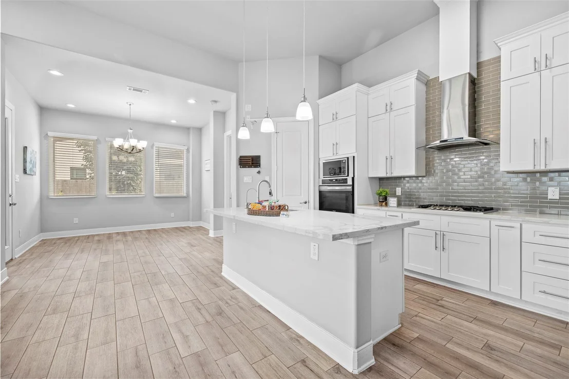 Photo of 8938 Intervale Street