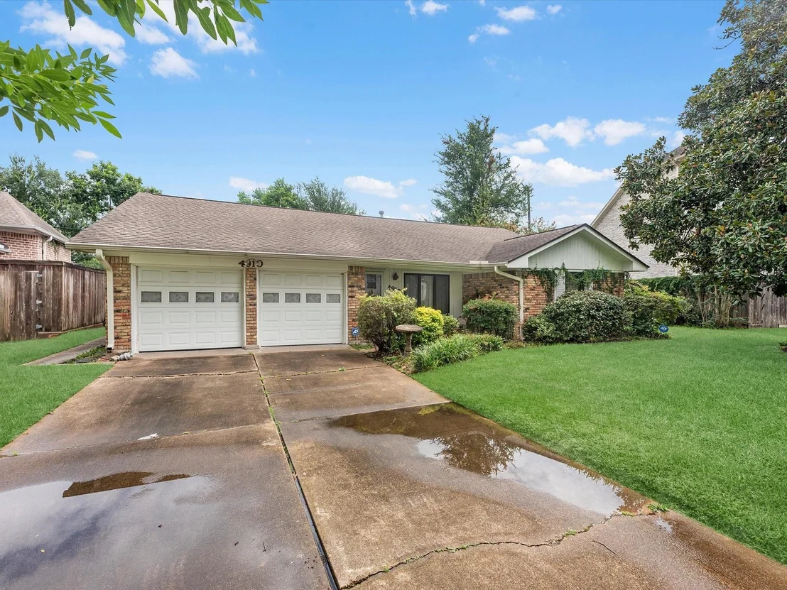 Photo of 4910 Yarwell Drive
