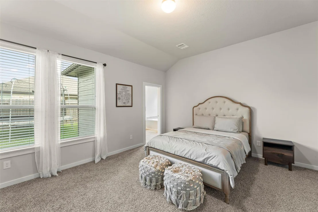 Photo of 2927 Neem Tree Lane