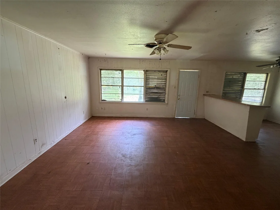 Photo of 1301 N Vauthier Lane