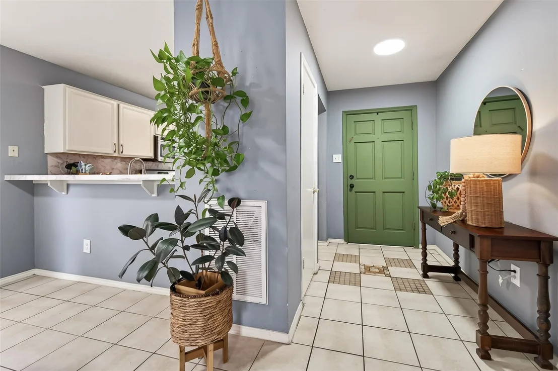 Photo of 8714 Dawnridge Drive