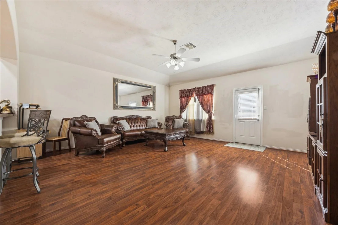 Photo of 206 Volute Drive