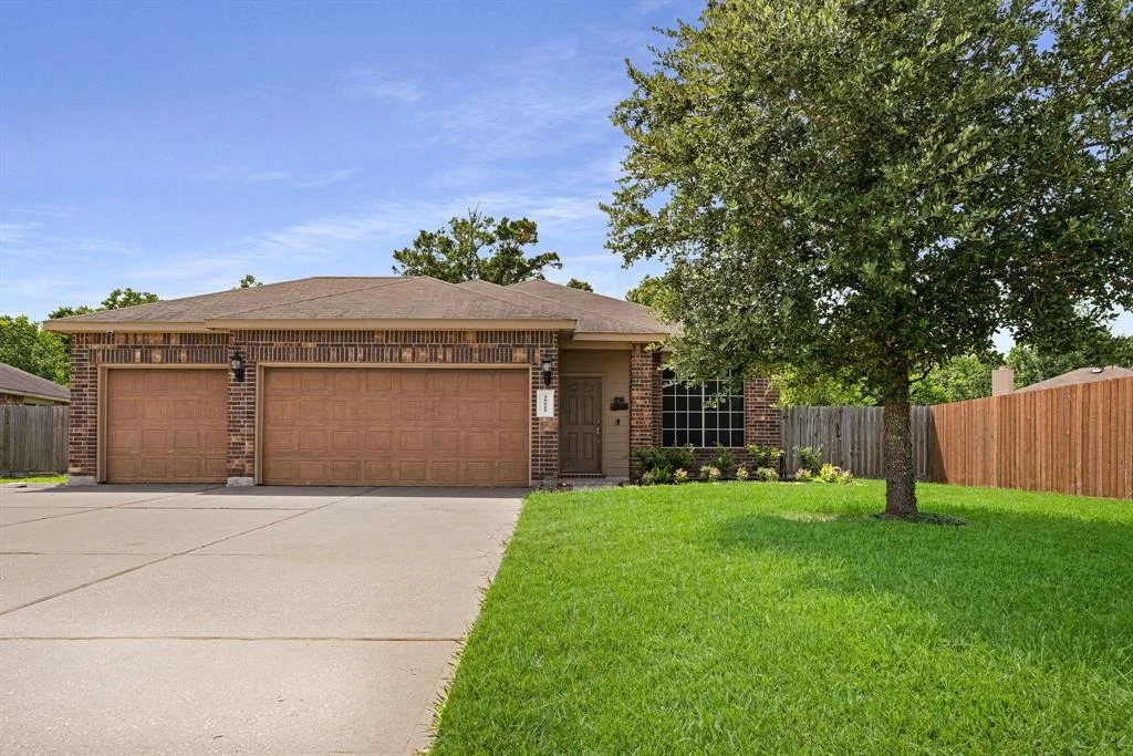 Photo of 18819 Deer Trace Drive