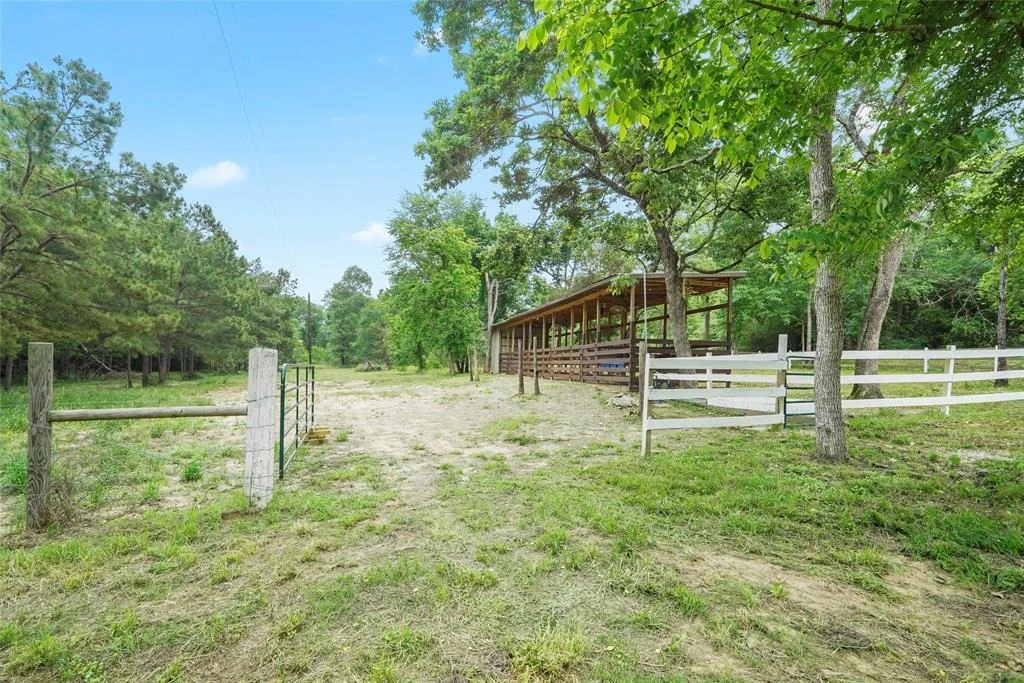 Photo of 2700 Spring Branch Road