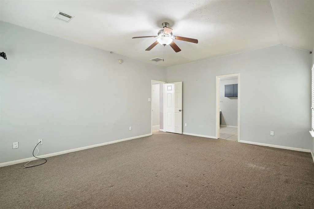 Photo of 1719 Riane Lane E