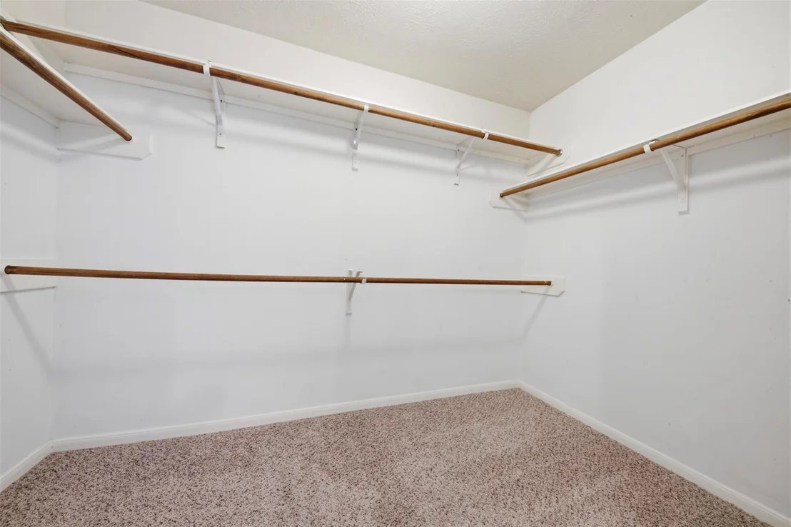 Photo of 2446 Halstead Drive
