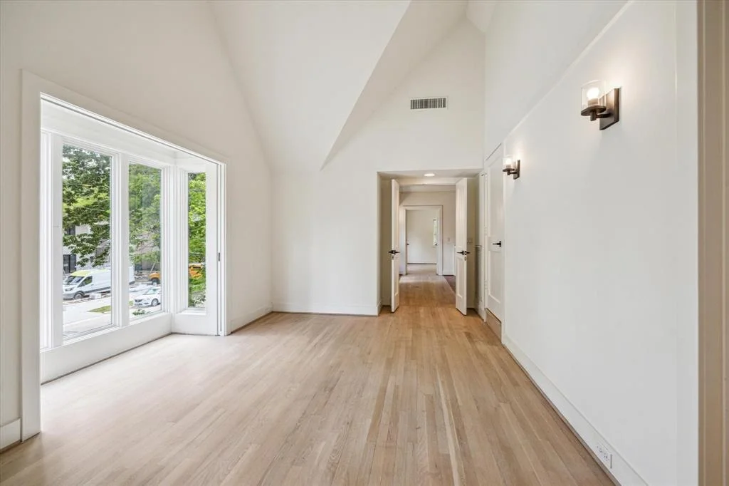 Photo of 3643 Overbrook Lane