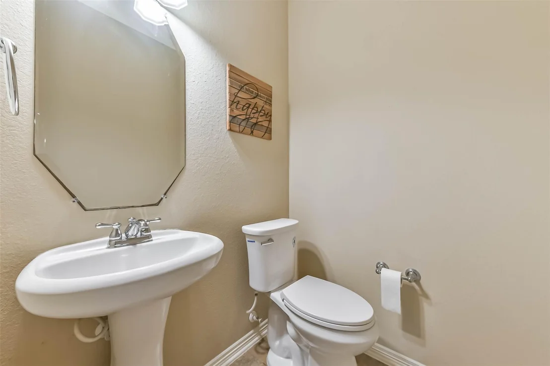 Photo of 2425 Harbor Chase Drive
