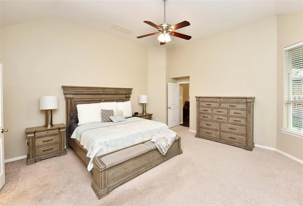 Photo of 6007 Hedgepark Drive