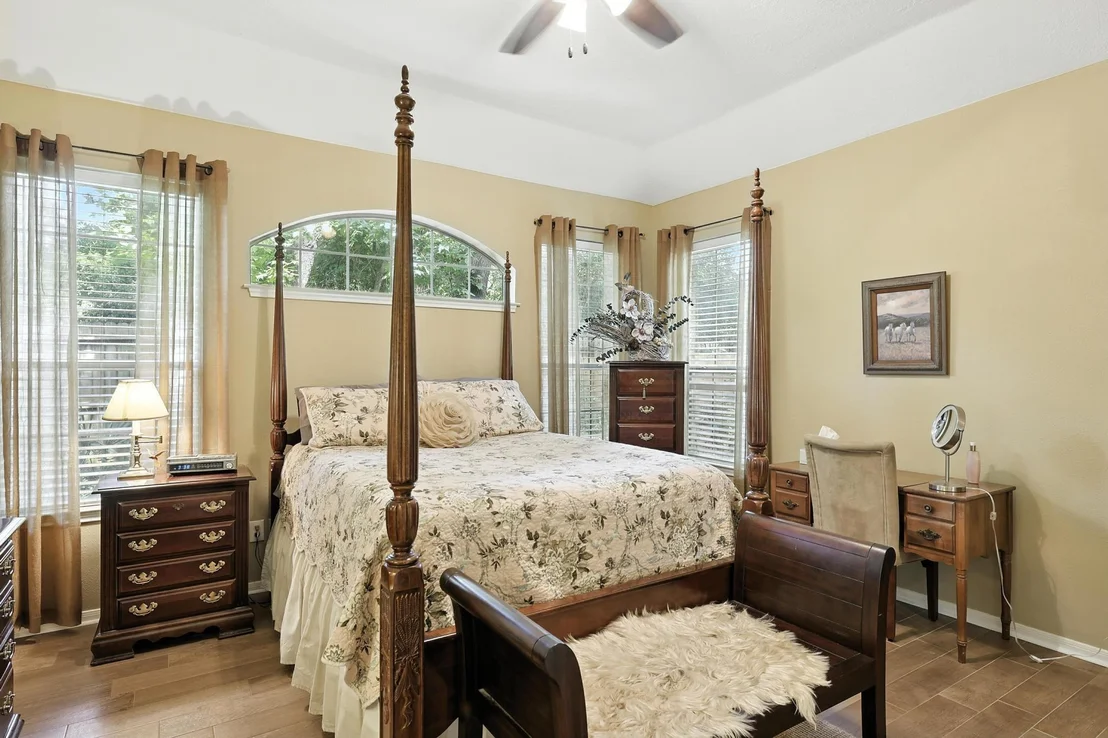 Photo of 98 S Dreamweaver Circle