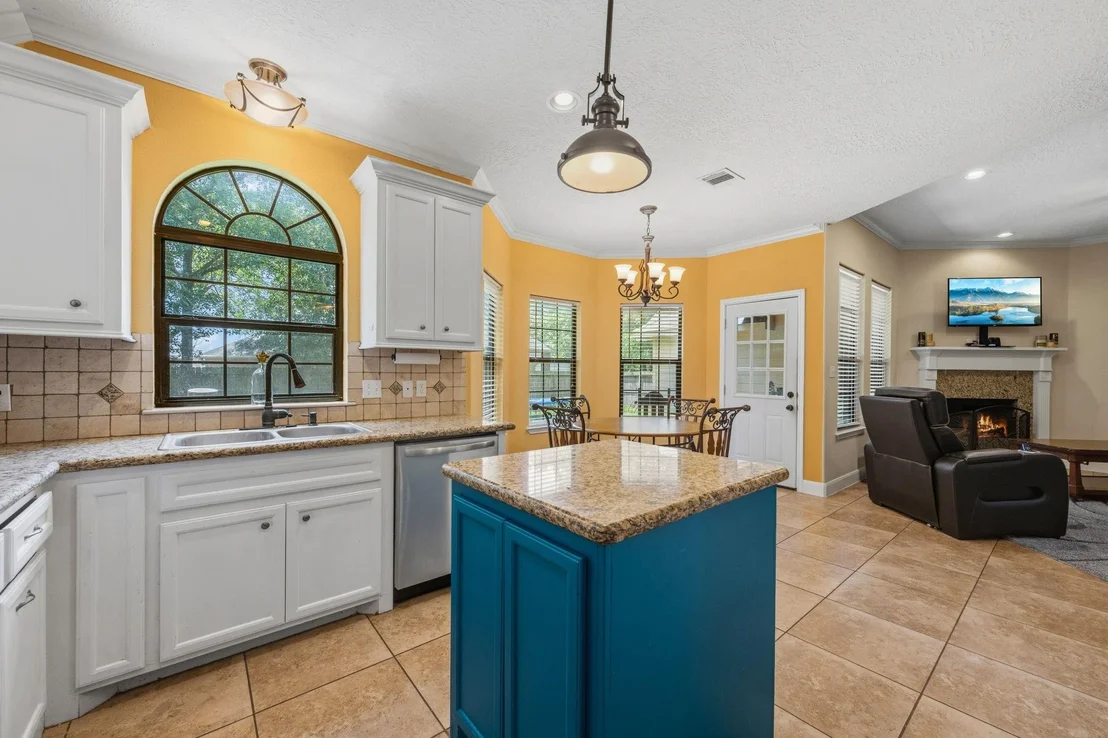 Photo of 12295 Pegasus Drive