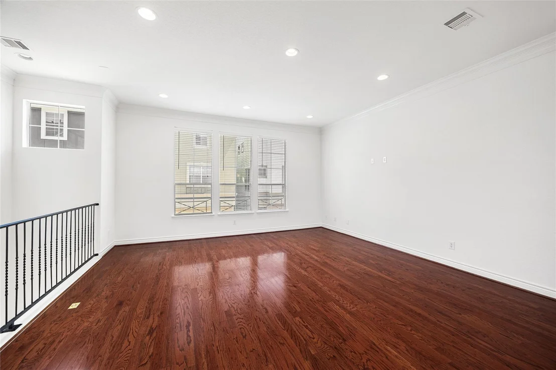 Photo of 3314 Clearview Circle