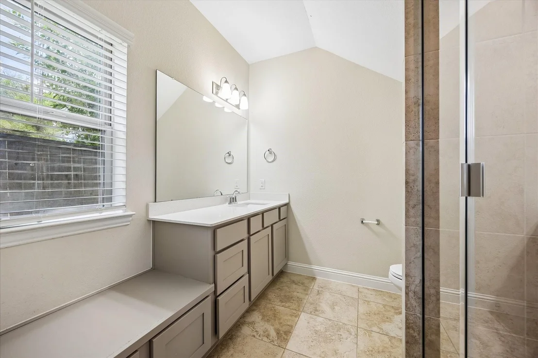 Photo of 11004 Mikula Drive