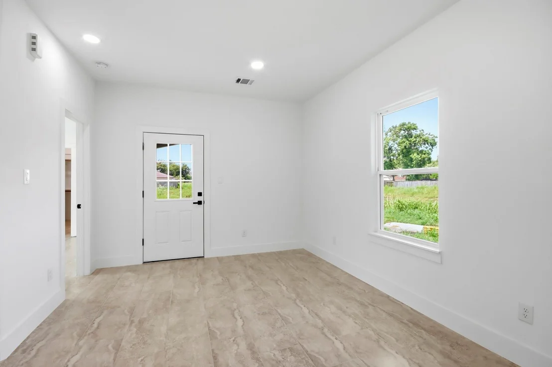 Photo of 17307 Crows Nest Way