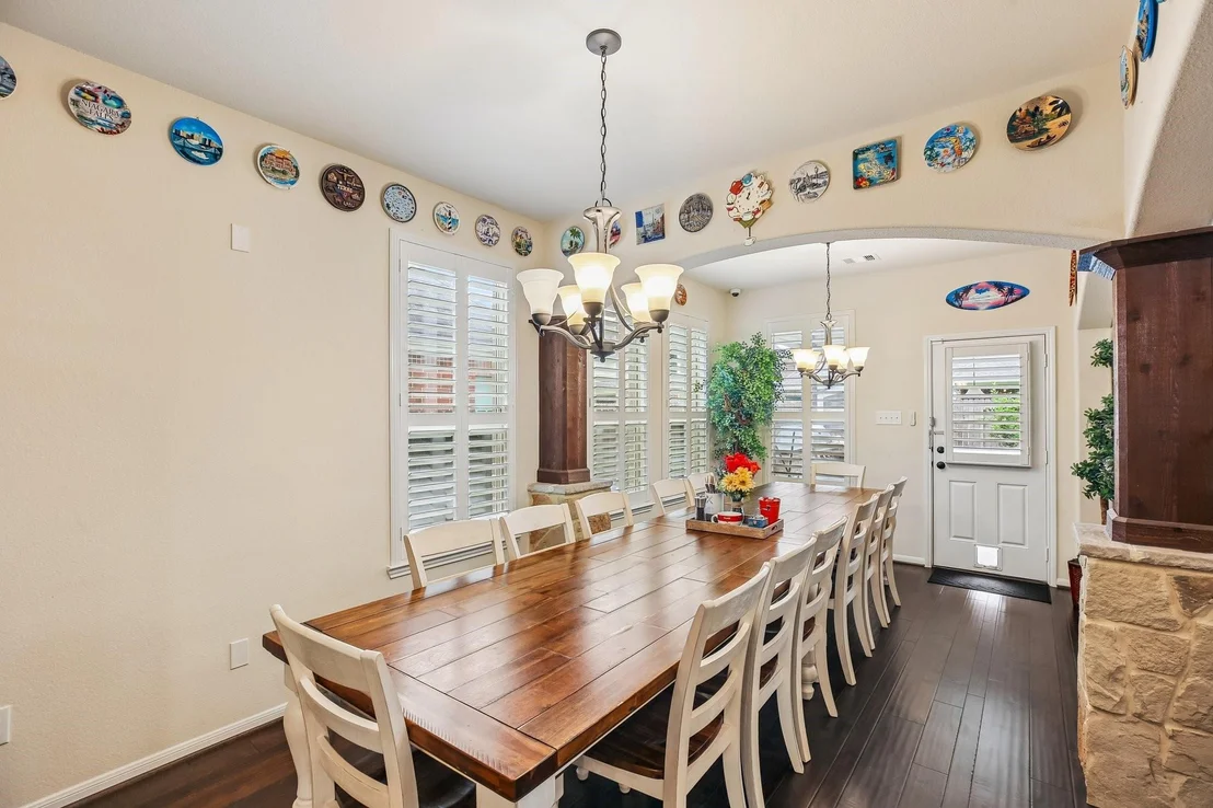 Photo of 4220 Walnut Bend Drive