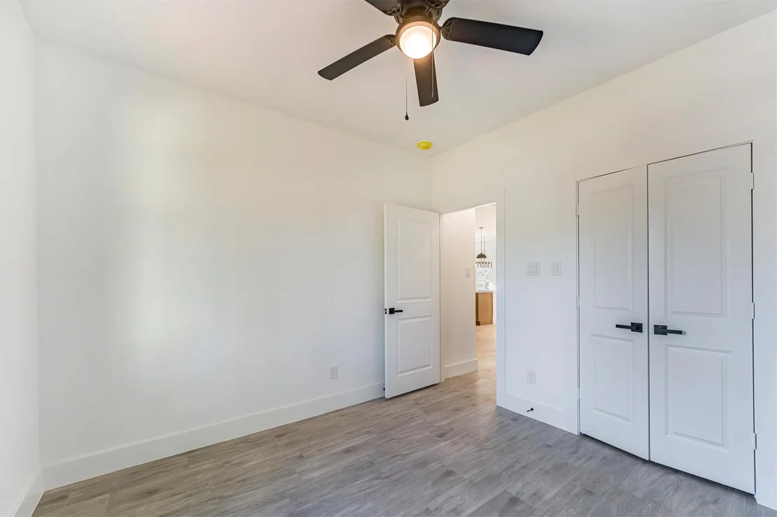 Photo of 10703 Hillside Drive