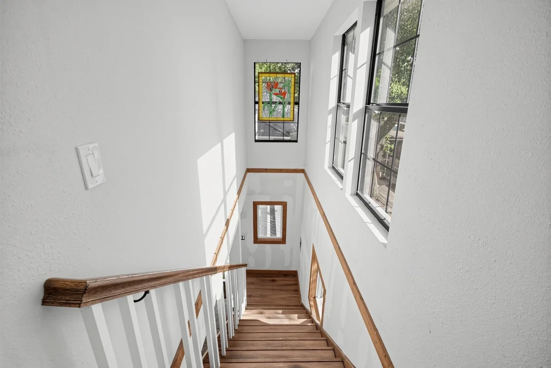 Photo of 1111 Timbergrove Lane