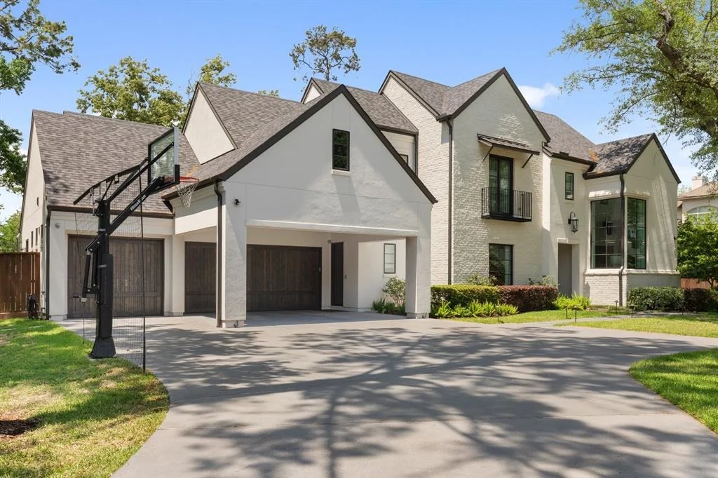 Photo of 1215 Gray Moss Lane