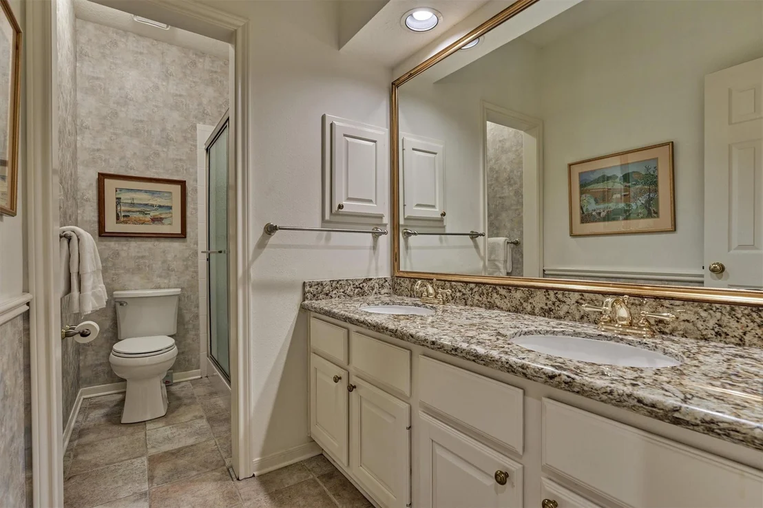 Photo of 46 N Copperknoll Circle