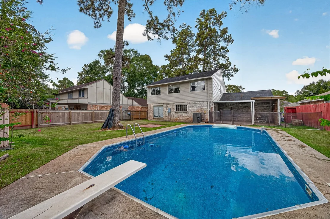 Photo of 25310 Mill Pond Lane