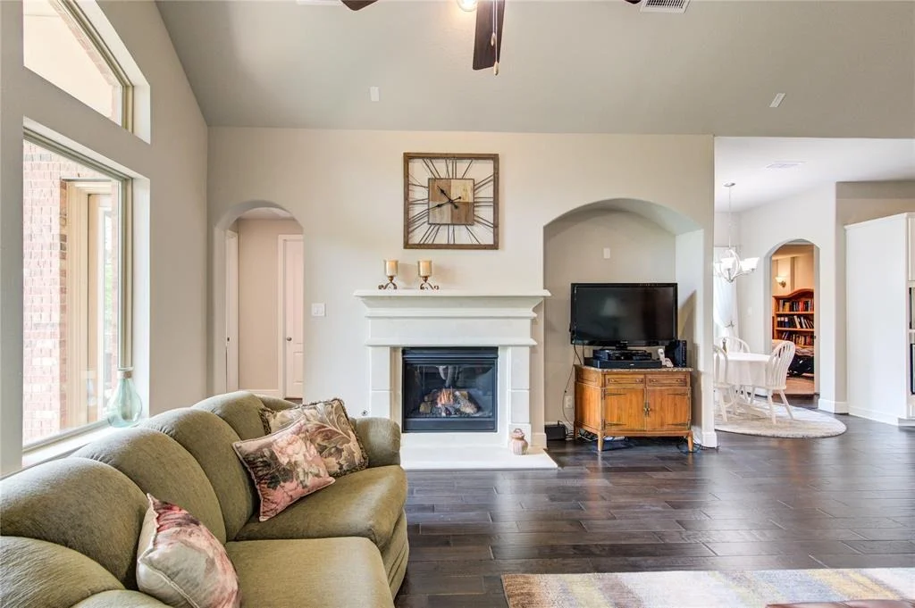 Photo of 4835 Legend Creek Drive