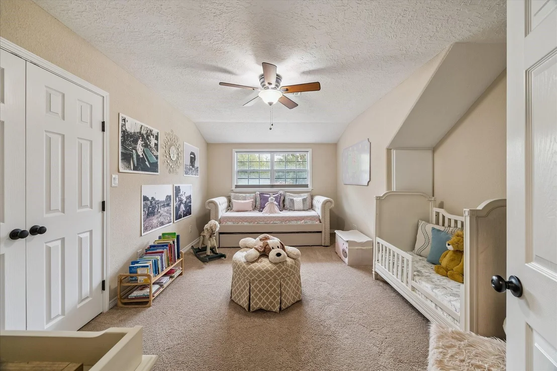 Photo of 5402 Valkeith Drive