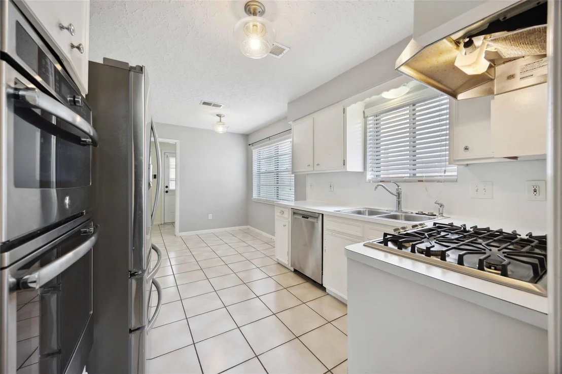 Photo of 4723 Lost Oak Drive