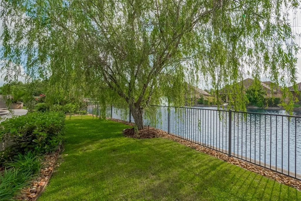 Photo of 7 Edgemont Court