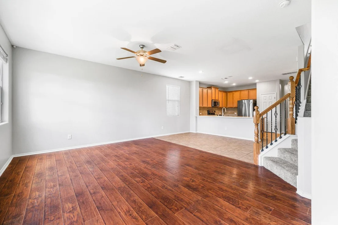 Photo of 3103 Thunder Gulch