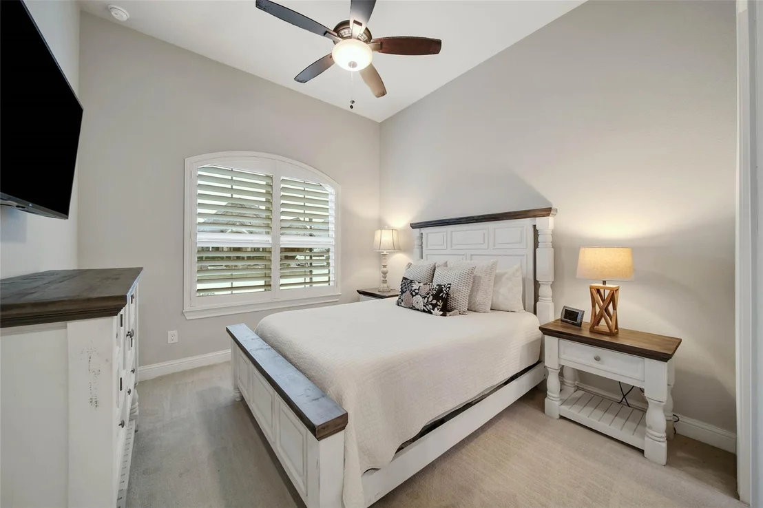 Photo of 28033 Woodland Bend Way