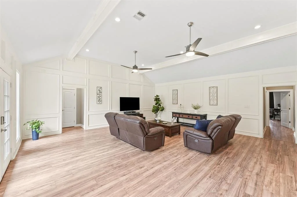 Photo of 7522 Fairchild Road