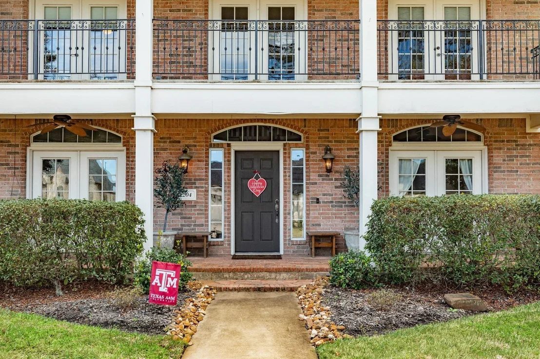 Photo of 204 Arrowhead Drive