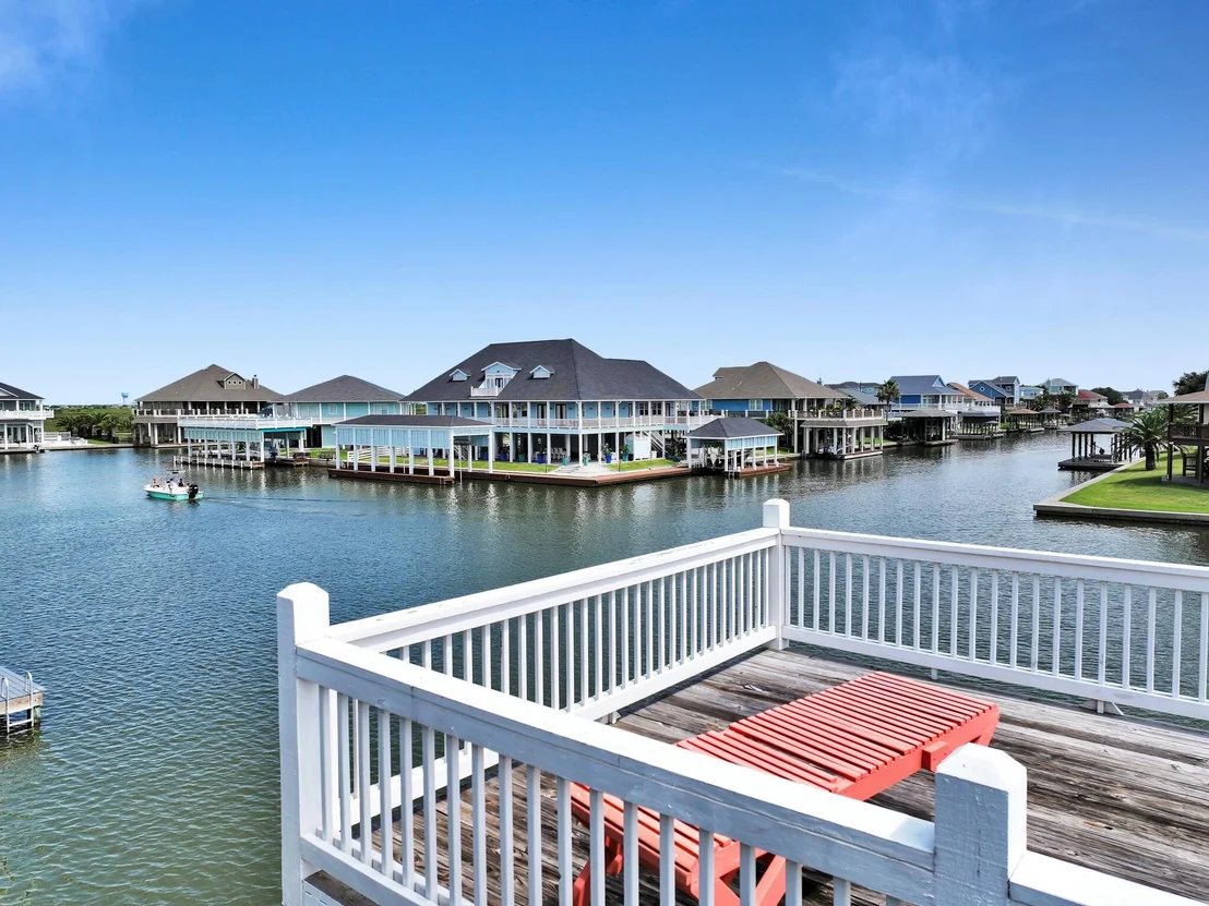 Photo of 1295 Lagoon Drive