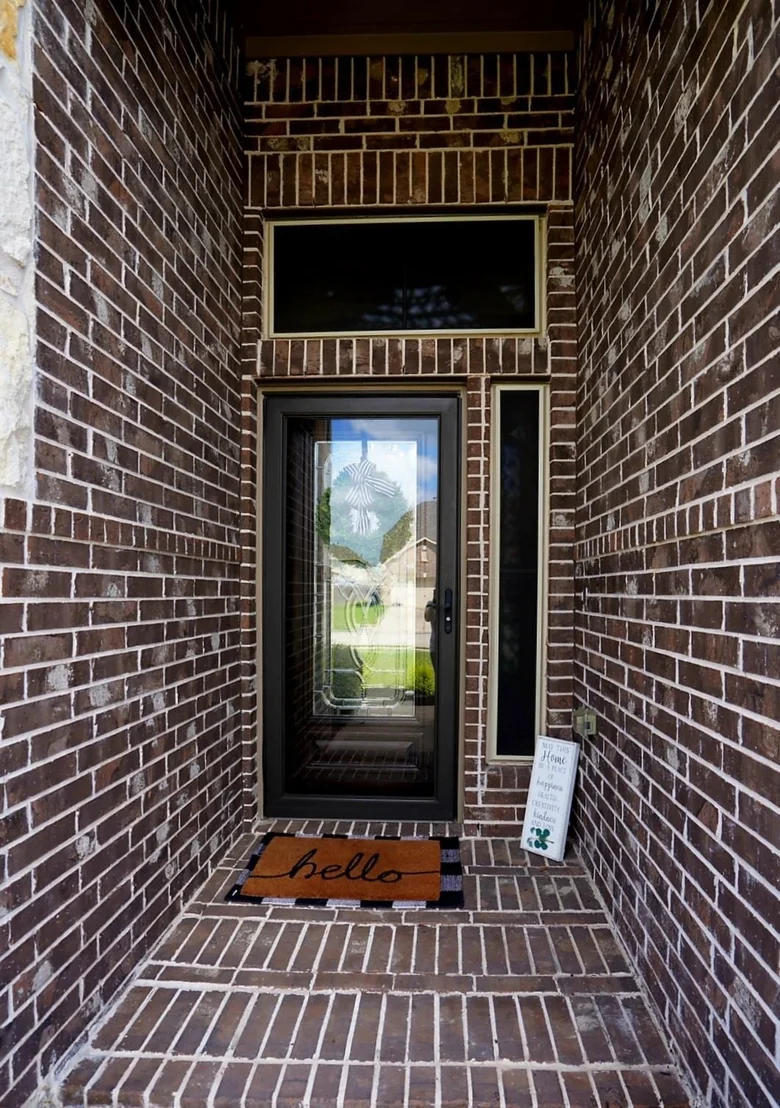 Photo of 704 Shadow Bend