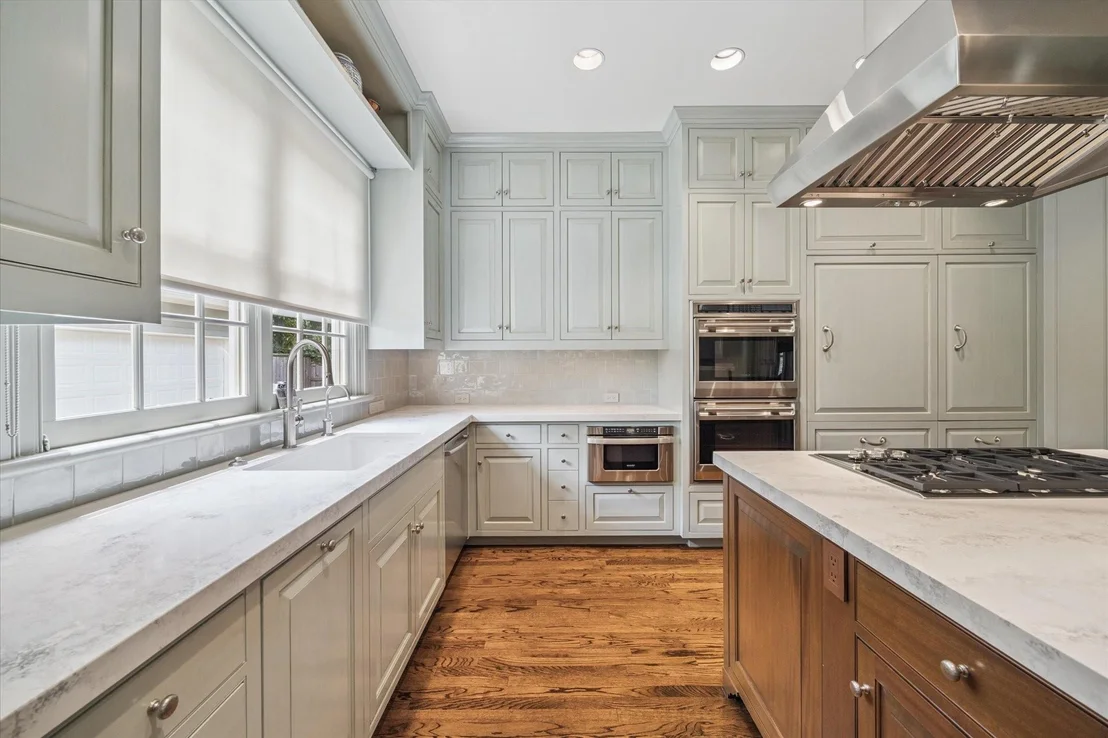 Photo of 5565 Tilbury Drive